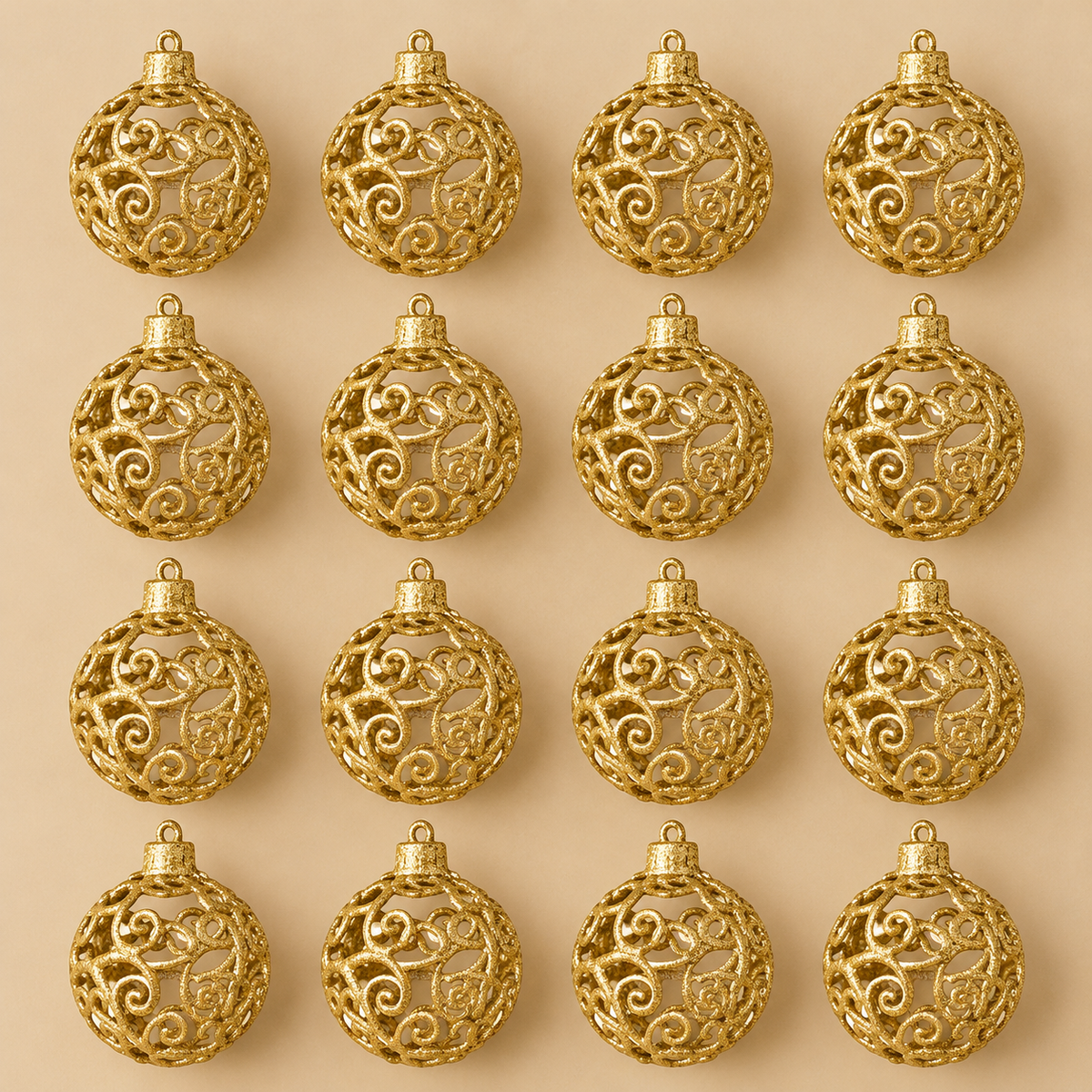 Set 16 Palline di Natale Barocche in PVC Oro Glitterato con Decorazioni Traforate – Ø 6 cm