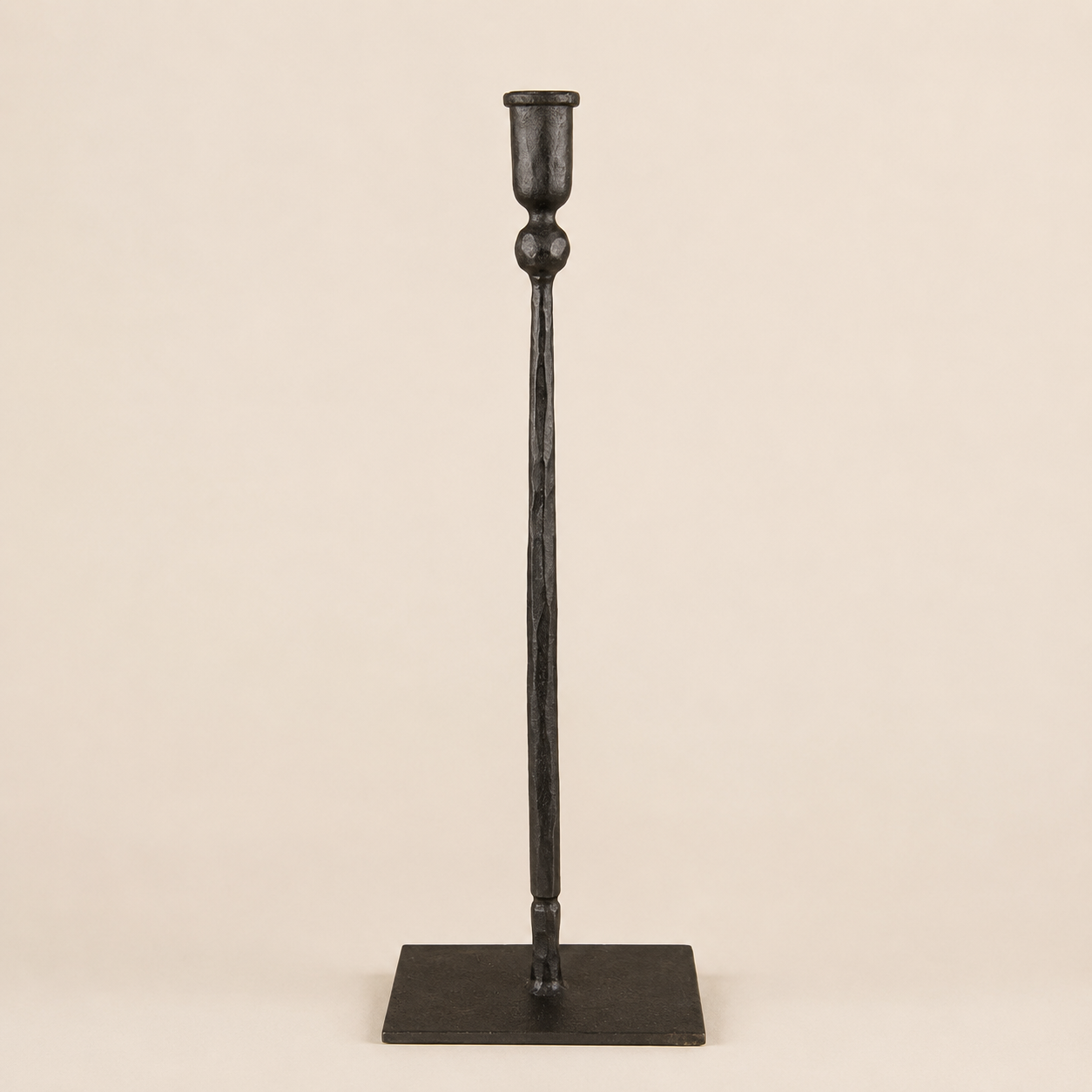 Candeliere Nero in Ferro Stile Industriale h.52cm