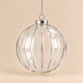 Sfera di Natale in Vetro Trasparente con Righe Verticali Argentate – Ø 10 cm