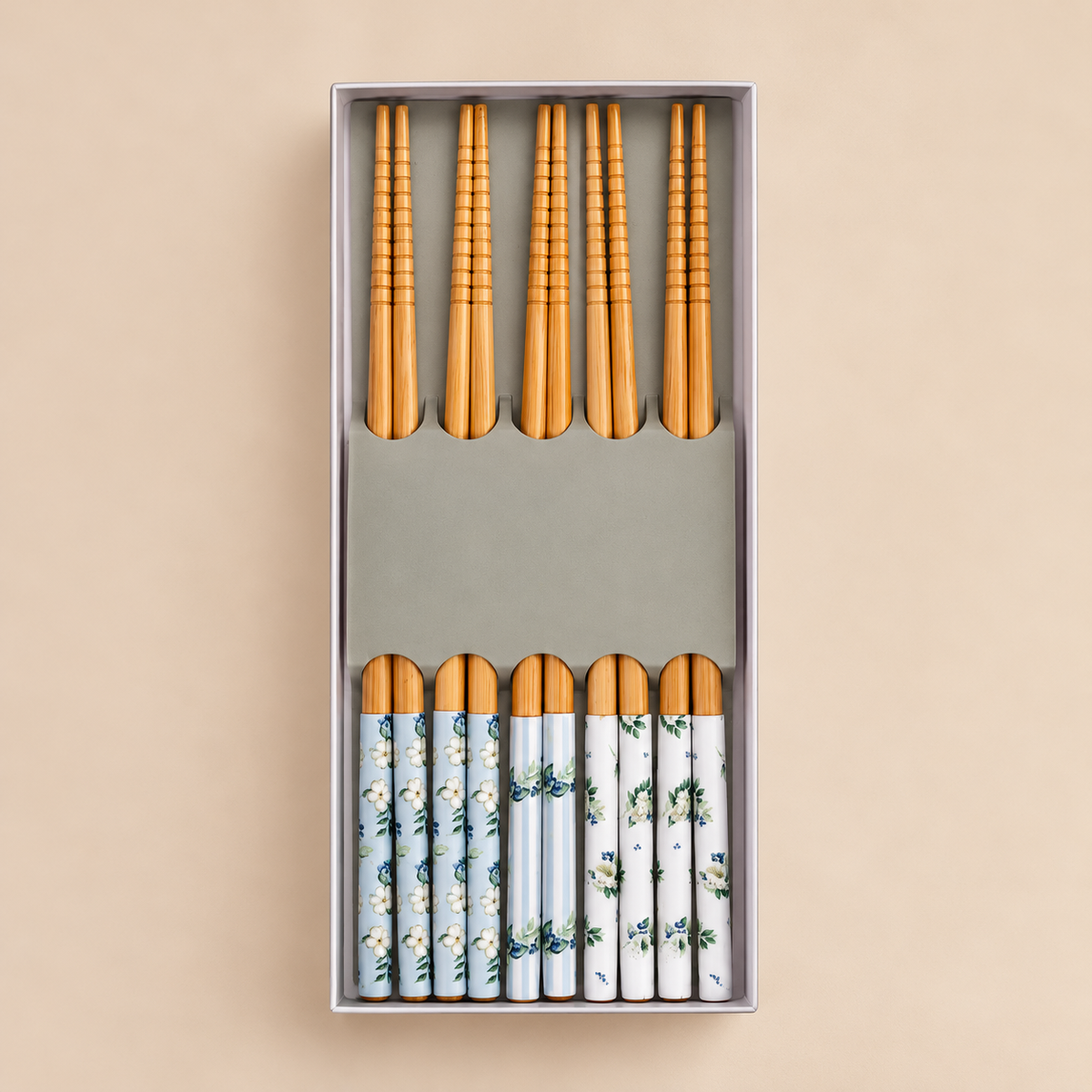 Set 5 Paia di Bacchette Sushi Philippa Pale Blue in Legno con Decoro Floreale Azzurro