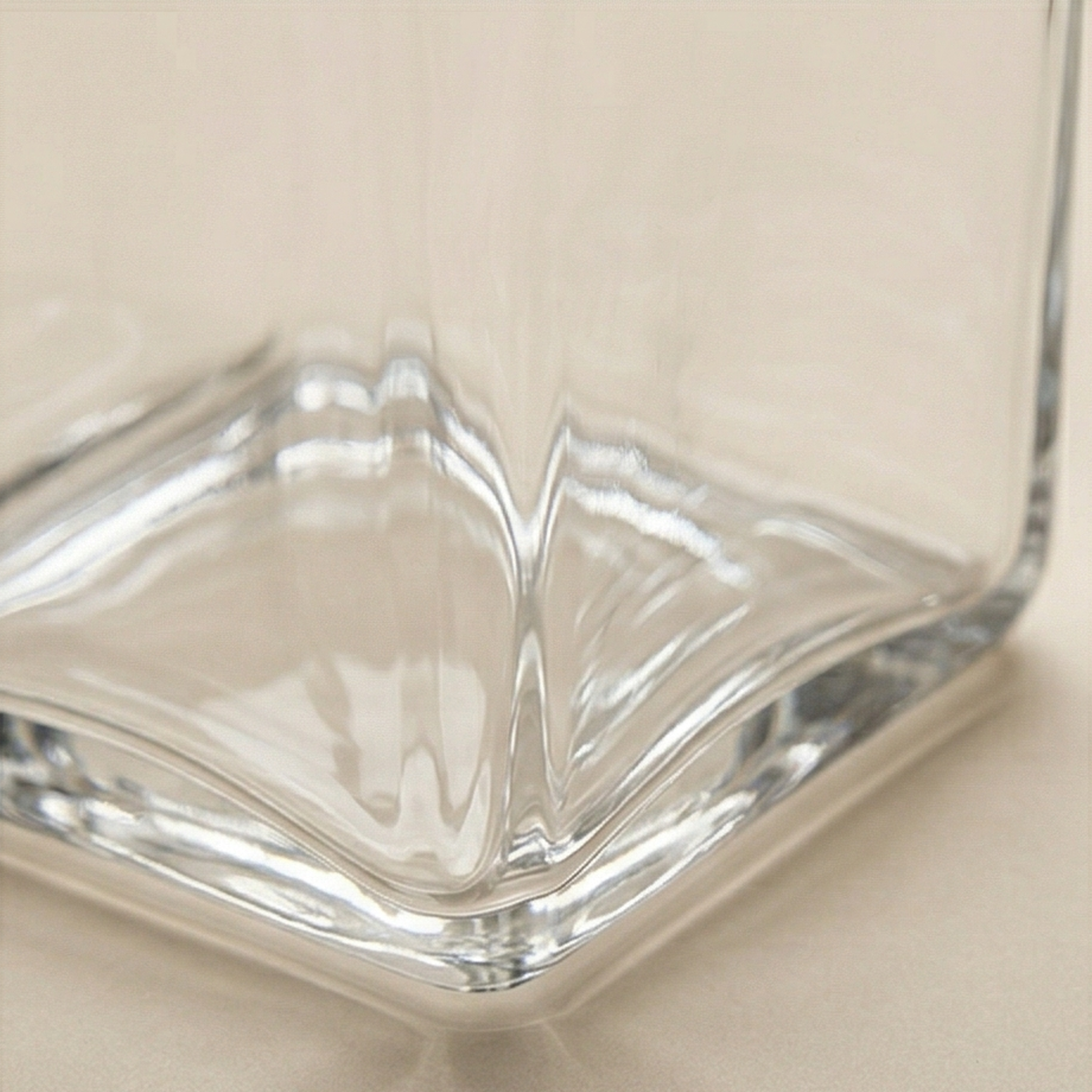 Vaso cubo vetro h.10