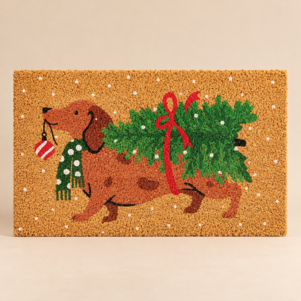 Zerbino Natalizio in Fibra di Cocco Naturale con Bassotto e Albero di Natale – Collezione Benvenuto Natale! 75x45 cm