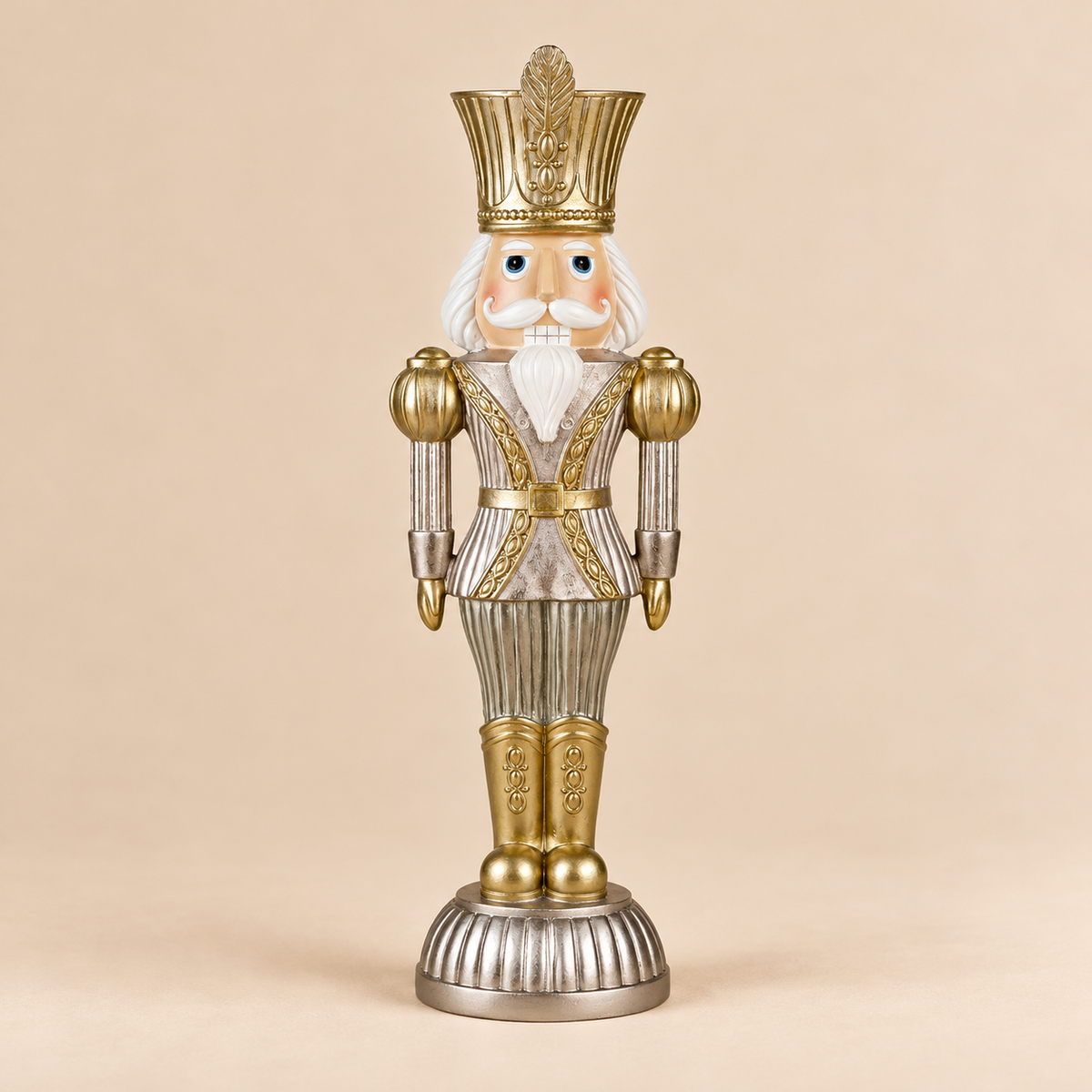 Schiaccianoci Natalizio Decorativo in Resina Argento Anticato e Oro con Cappello Regale – H 47 cm