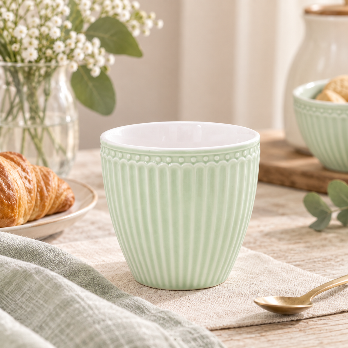 Latte cup Alice verde pastello