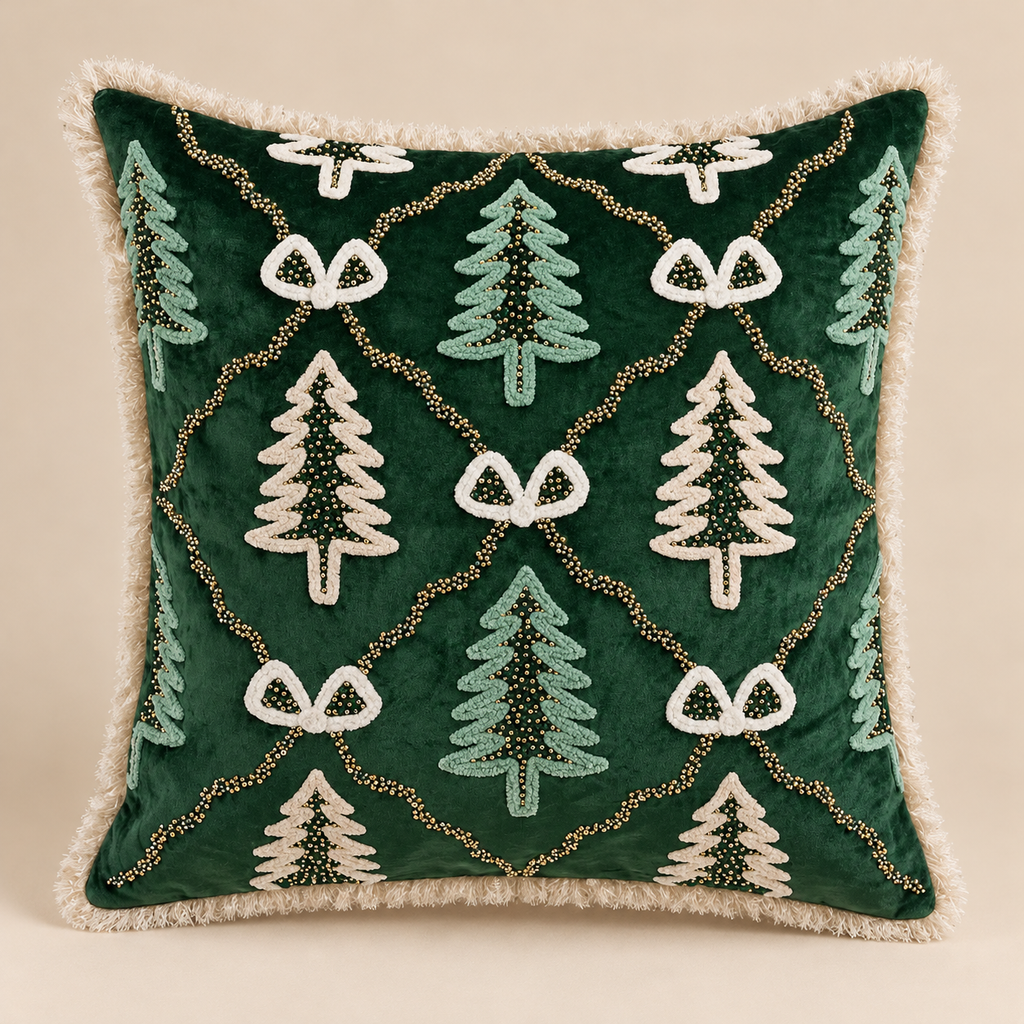 Cuscino Natalizio Decorativo Verde Bosco con Alberi di Natale Ricamati e Applicazioni Oro 50 x 50 cm
