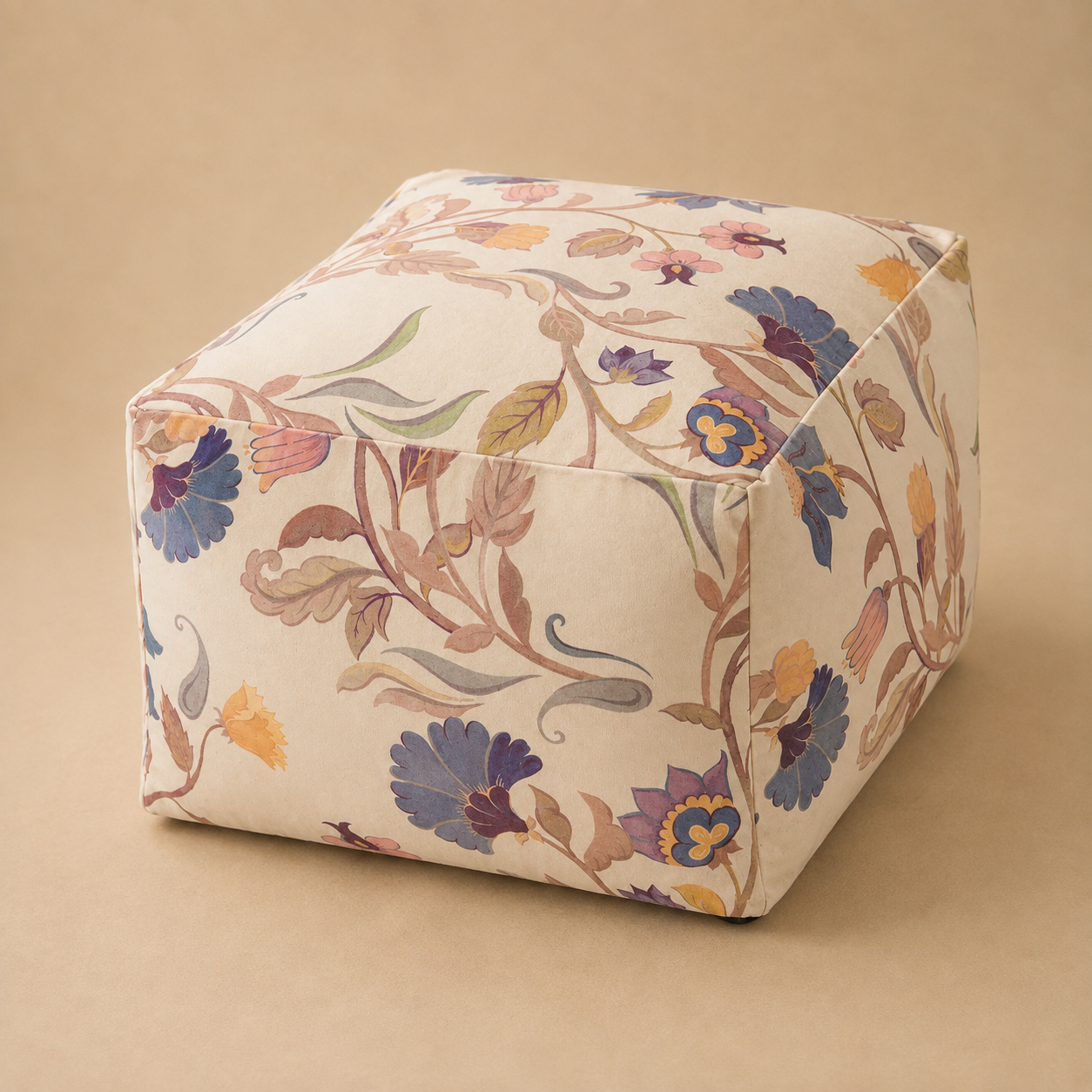 Pouf quadrato Bloomfield