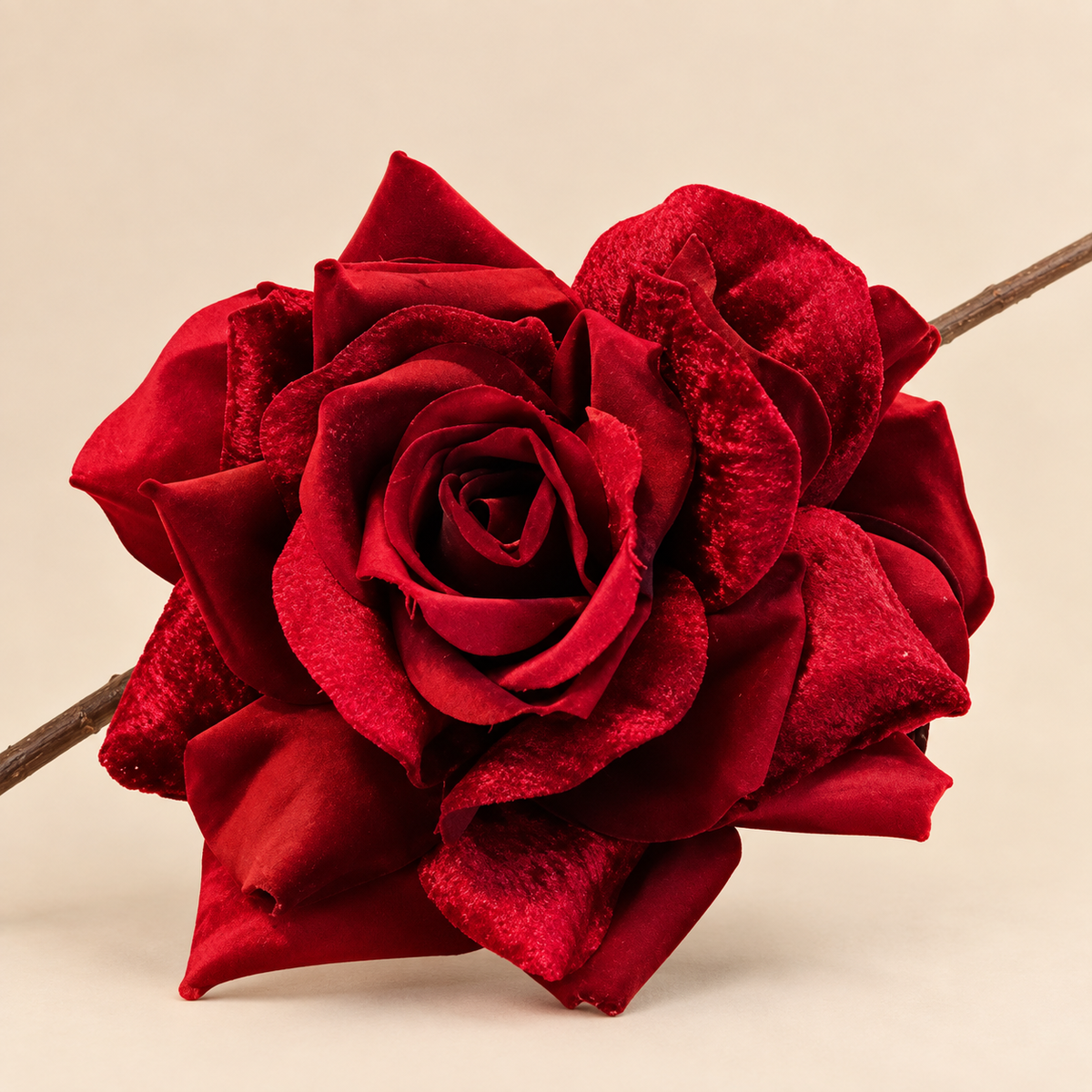 Rosa Rossa in Velluto con Clip Ø15 cm