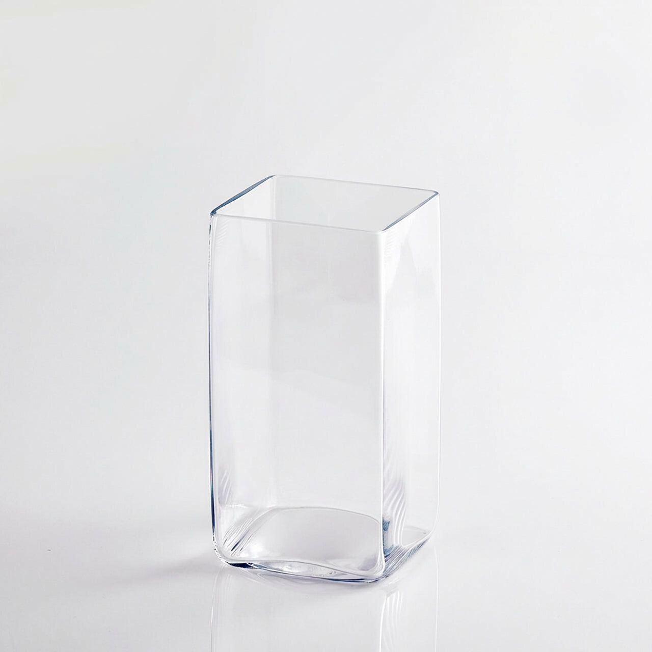 Vaso quadrato h.28 Vaso vetro