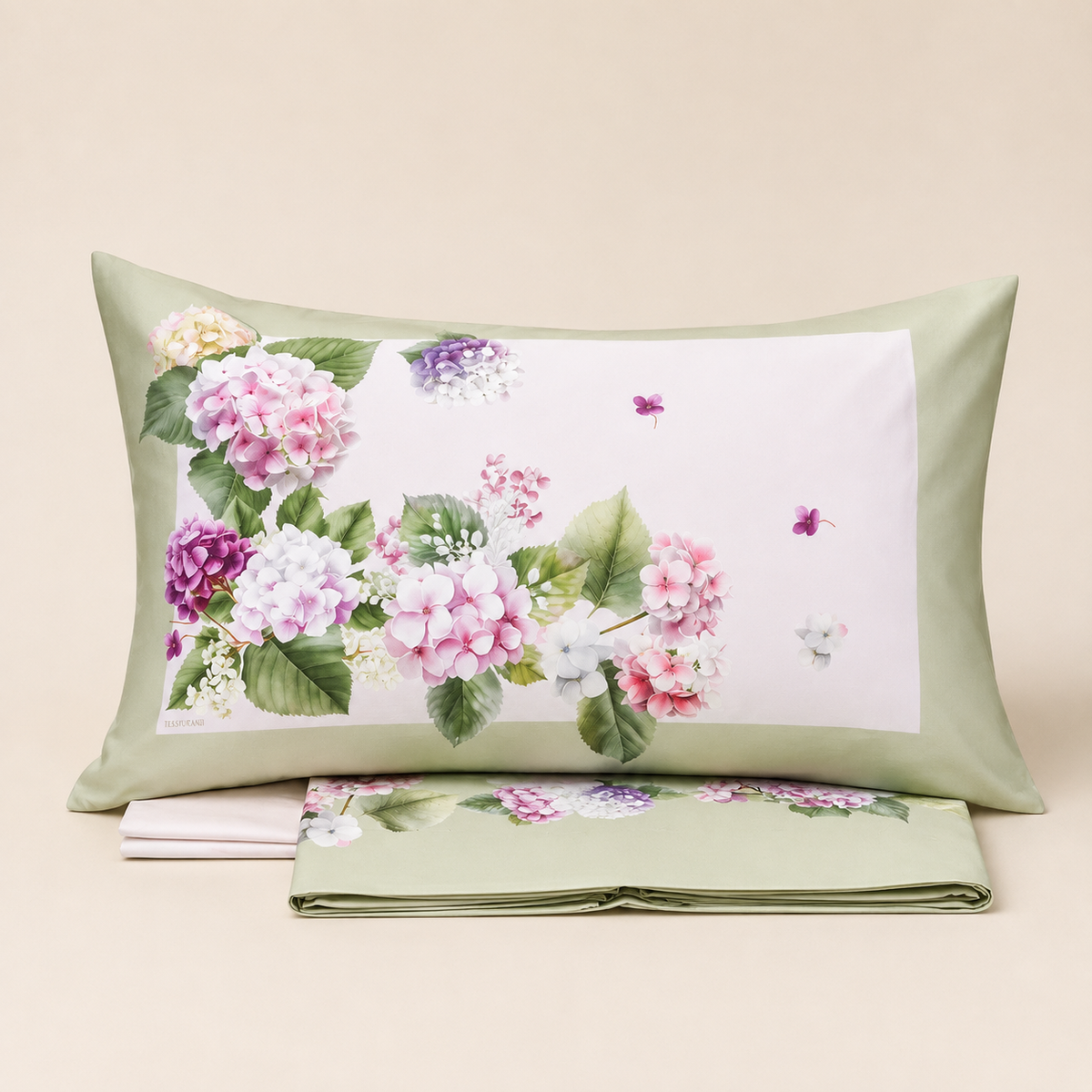 Completo Lenzuola in Raso 300 T.C. – Collezione Bloom Hydragena