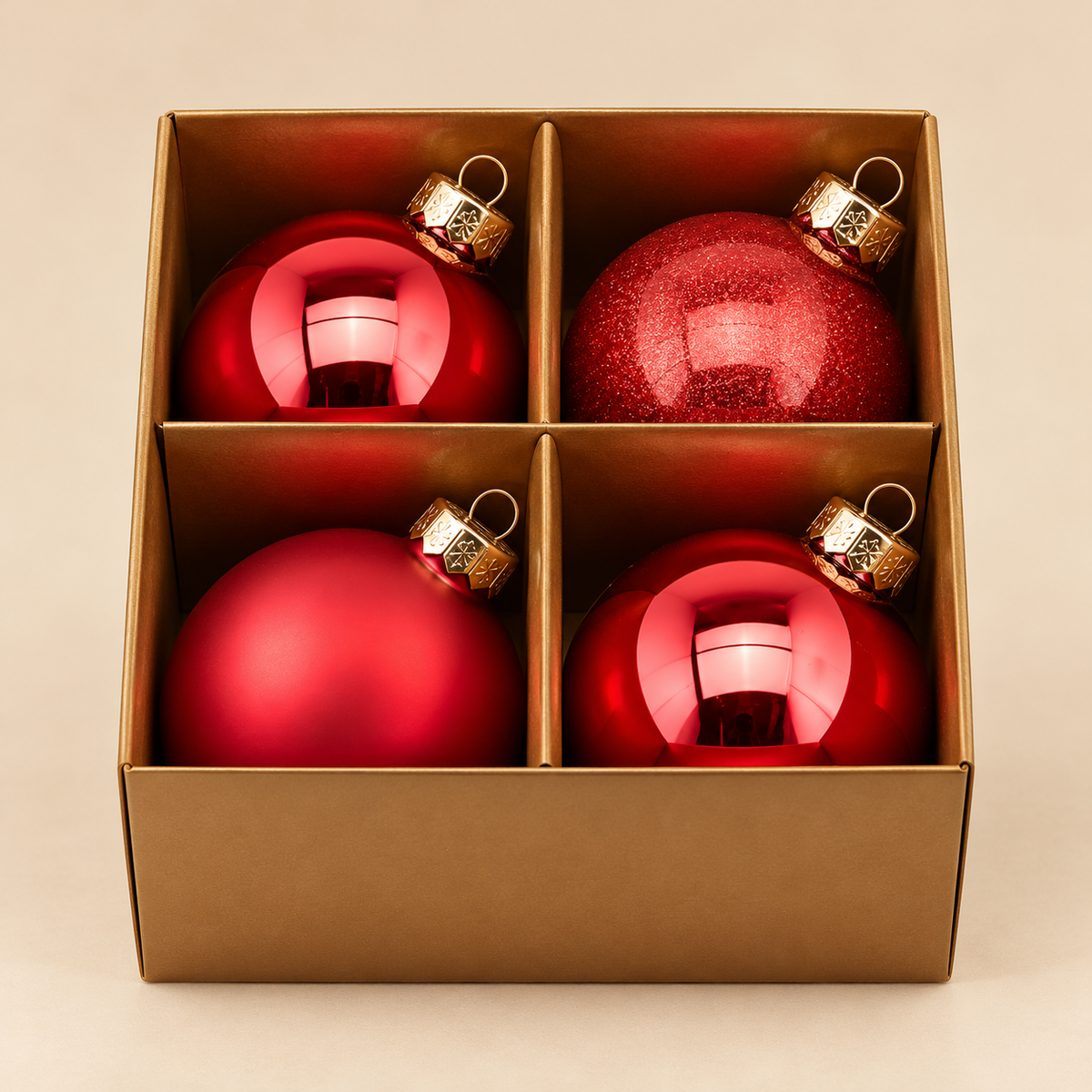Set 4 sfere di Natale in Vetro Rosso Lucido, Opaco e Glitterato – Ø 8 cm