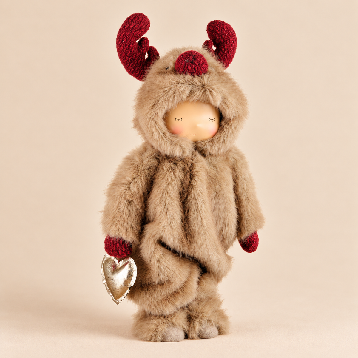 Bambina Natalizia Grande con Costume da Renna in Ecopelliccia Beige e Cuore Oro – Collezione Festa nel Bosco 21x15x44 cm