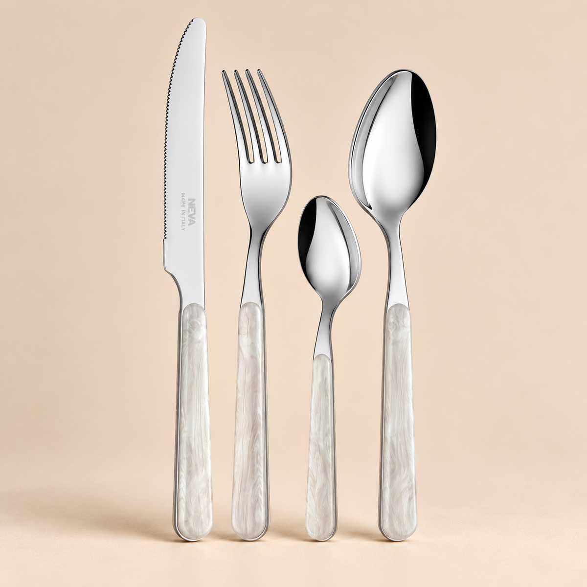 Servizio Posate 24 Pezzi Bistrot Natural Inspiration Effetto Legno Bianco – Acciaio Inox 18/10