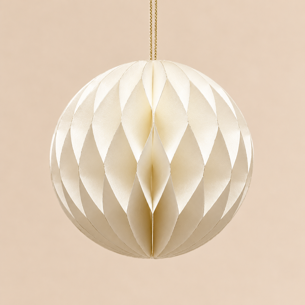 Sfera di Natale EDG Origami in Carta Avorio con Motivo Geometrico Tridimensionale – Ø 12 cm