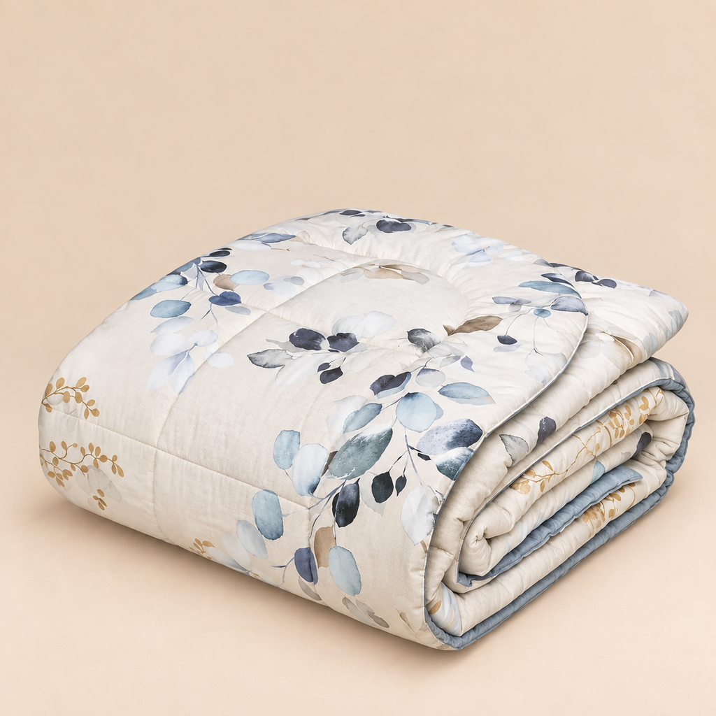Trapunta Matrimoniale Double-Face Hanami polver in Percalle di Cotone Riciclato con Fantasia Botanica Azzurra 260 x 270 cm – Tessitura Randi