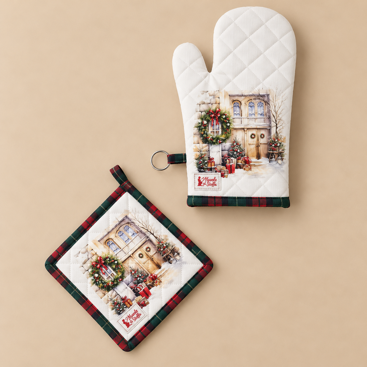 Set Guanto da Forno e Presina Natalizia Christmas is Coming con Ghirlanda e Regali