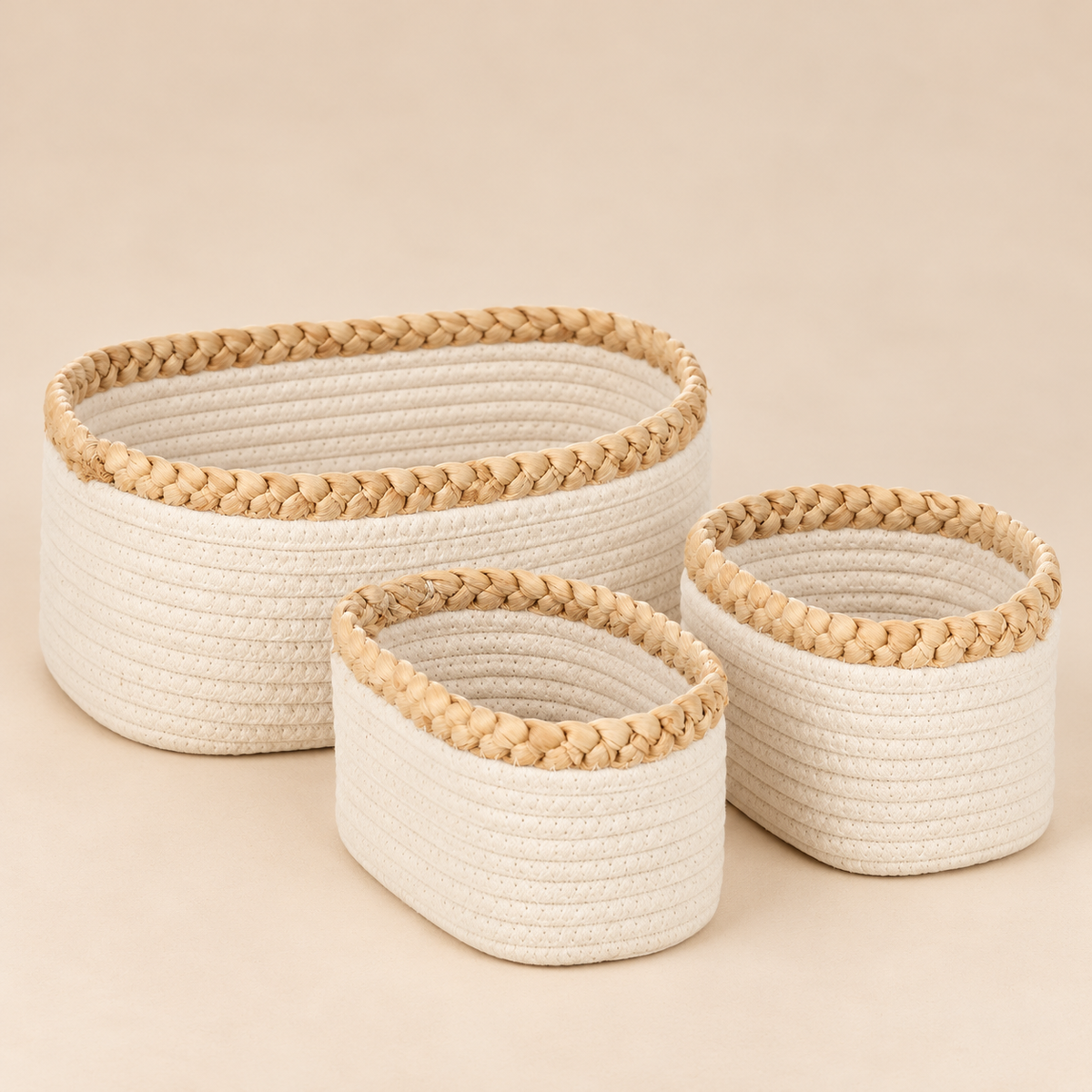 Set 3 Cesti Portaoggetti Ovali in Corda Intrecciata Color Avorio con Bordo Naturale – Stile Boho Chic – 32x26x15 cm
