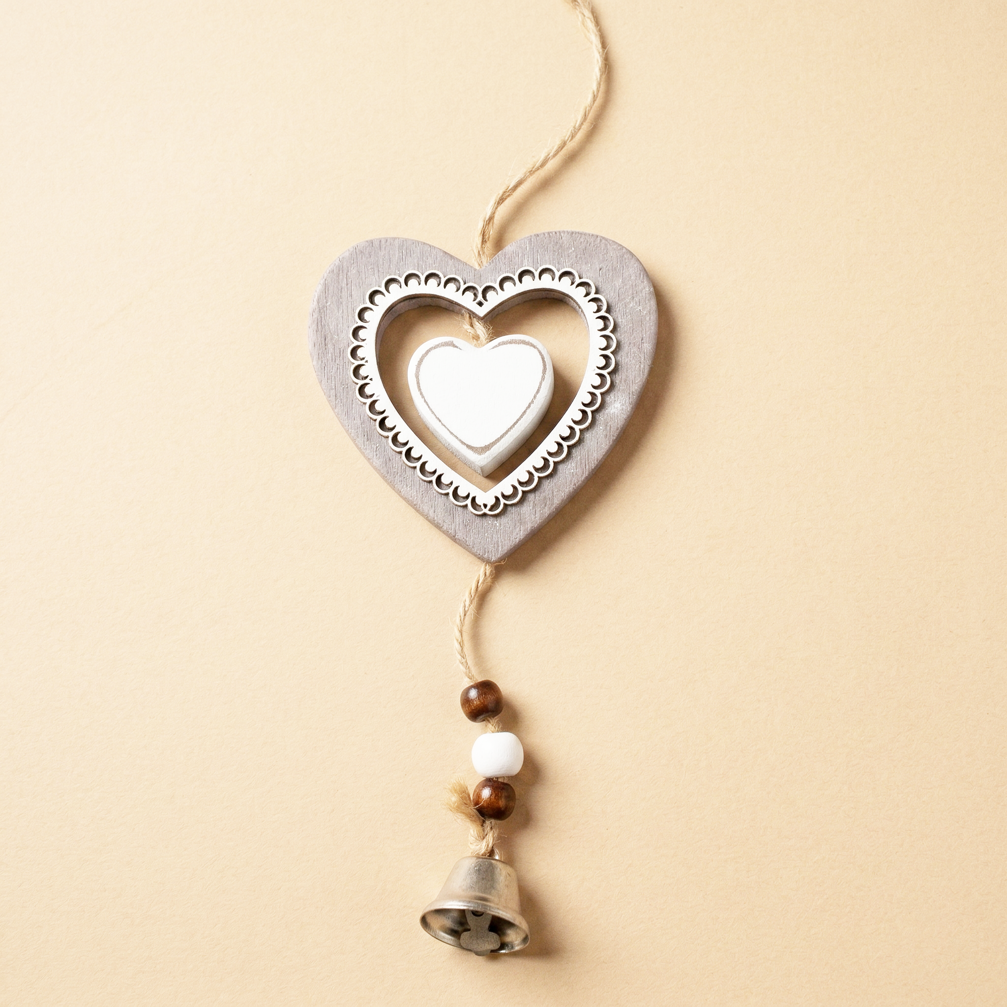 Cuore sbiancato con campanella Decor
