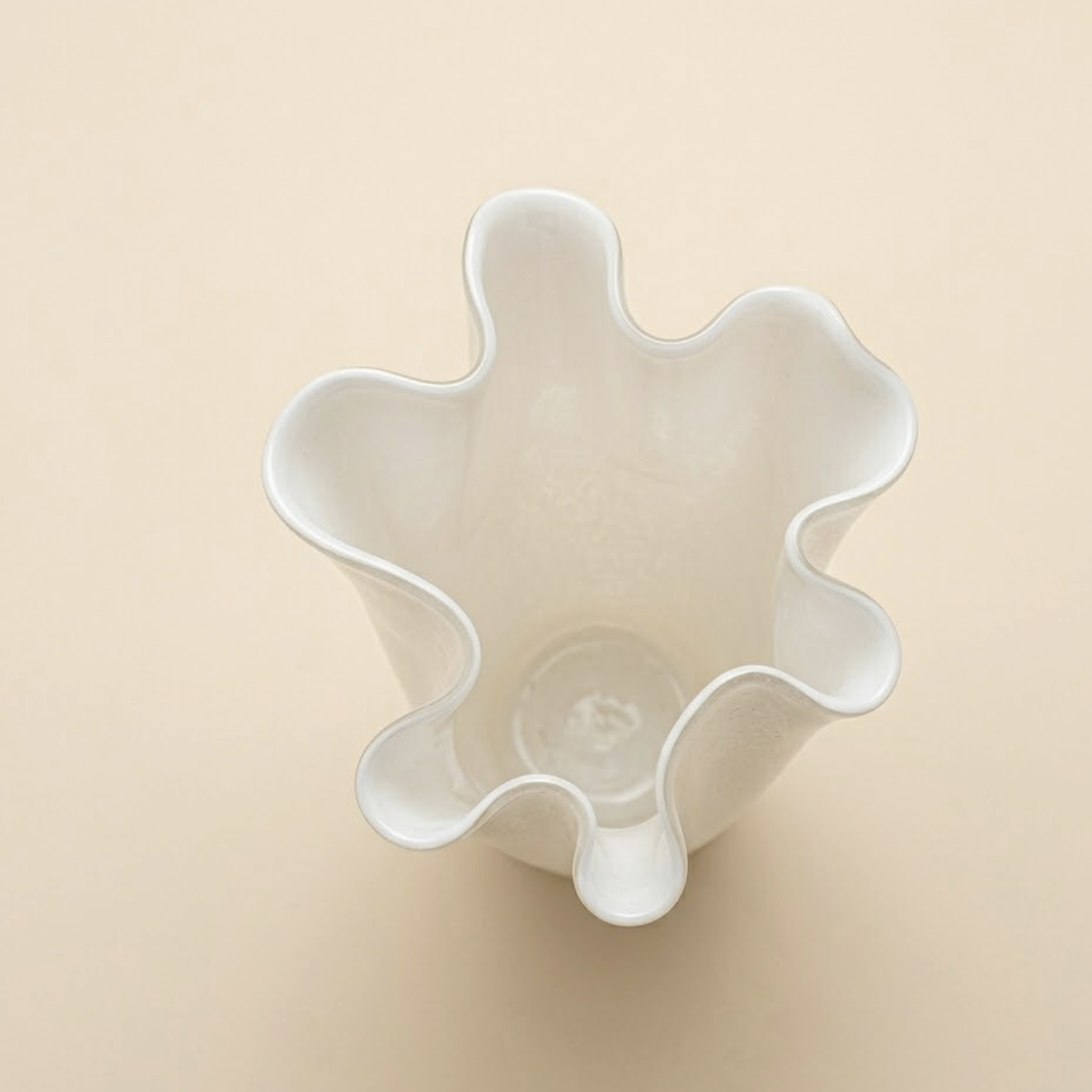 Vaso drappo bianco h.22