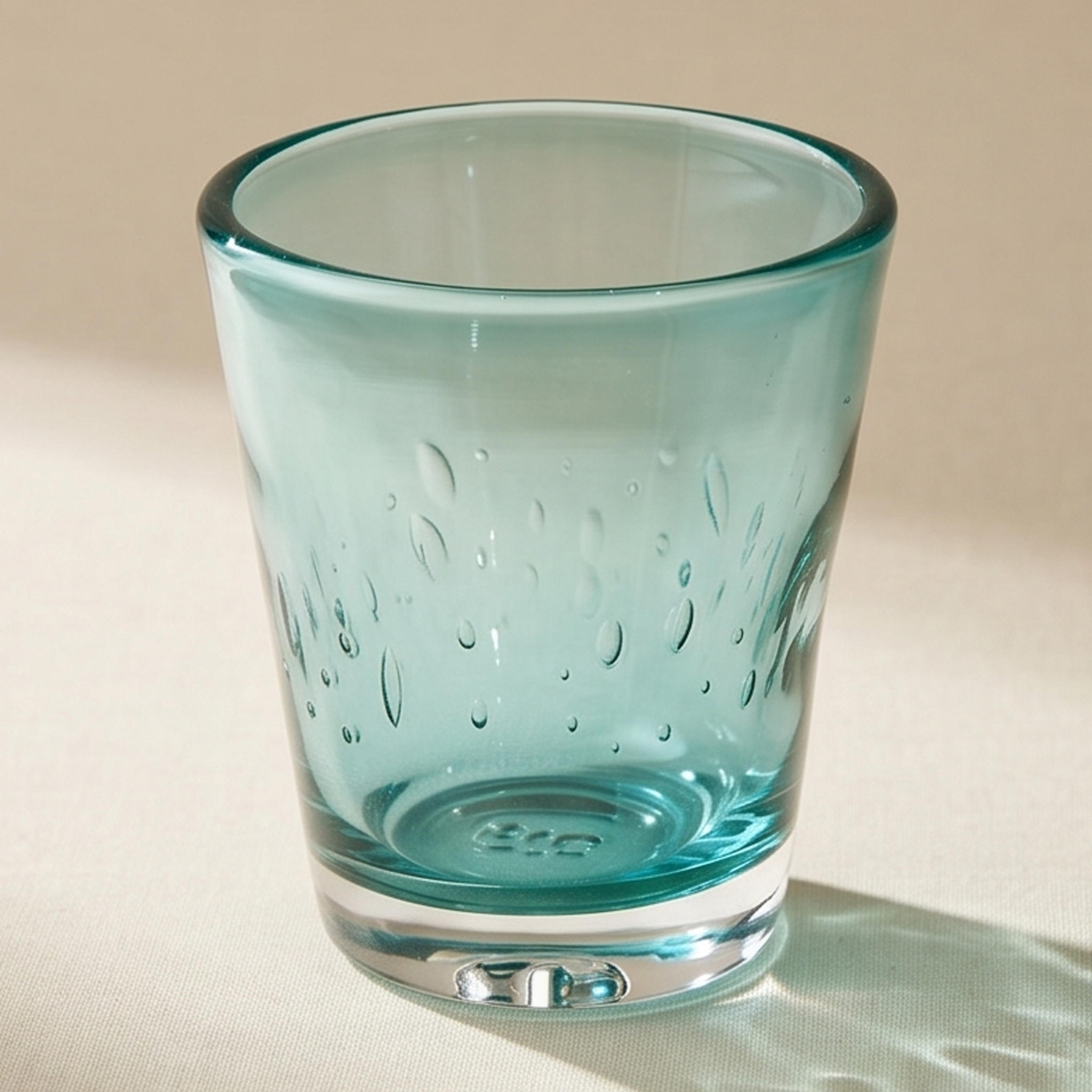 Bicchiere in vetro soffiato Memento Dune Glass Acquamarina
