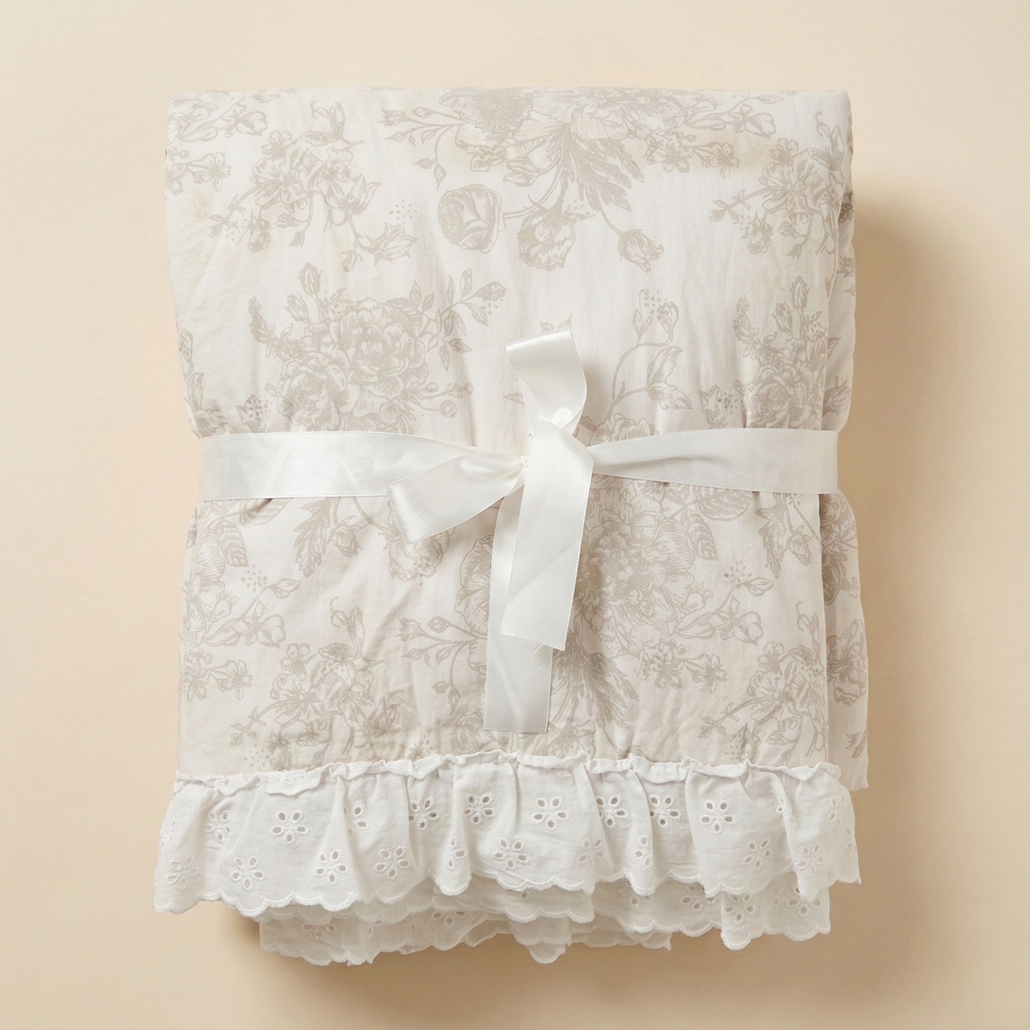 Trapunta matrimoniale “Fru Fru”