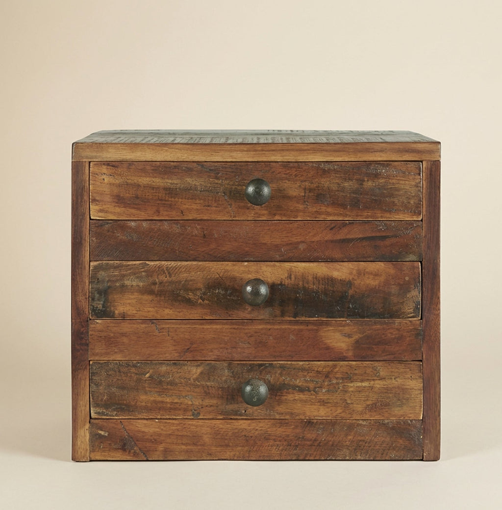 Cassettiera in legno riciclato Cassettiera