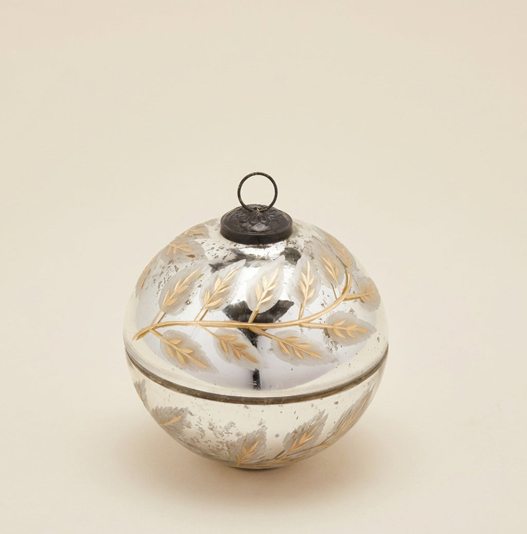 Candela sfera foglie 13cm Candela