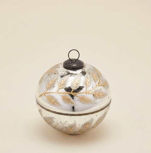 Candela sfera foglie 13cm Candela