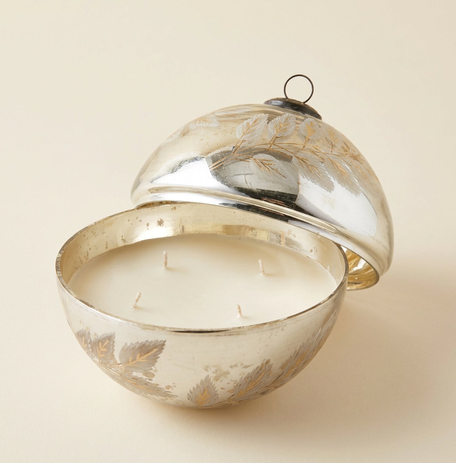 Candela sfera foglie 18cm Candela
