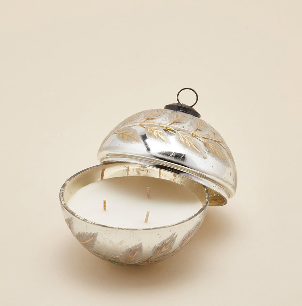 Candela sfera foglie 13cm Candela
