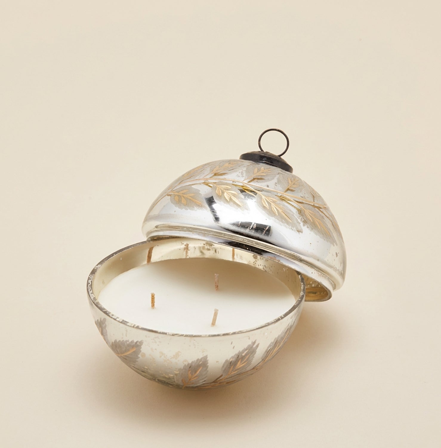 Candela sfera foglie 13cm Candela