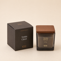 Candela con tappo legno Tonka Clove h.9.5cm