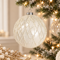Sfera di Natale in Vetro Bianco Lucido con Decori a Rombi Effetto Ghiaccio e Glitter Argento – Ø 12 cm