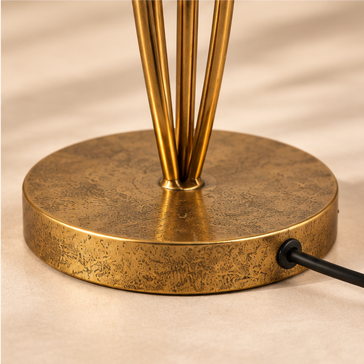 Lampada da Appoggio Foglie EDG Oro H 59 cm in Metallo