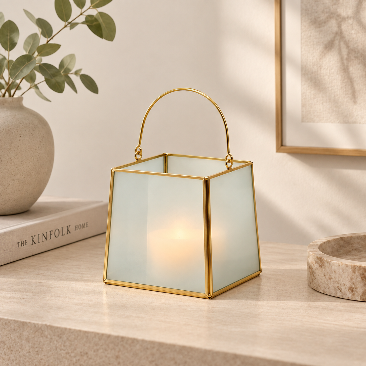 Lanterna Trapezoidale Oro con Vetro Satinato H 16 cm