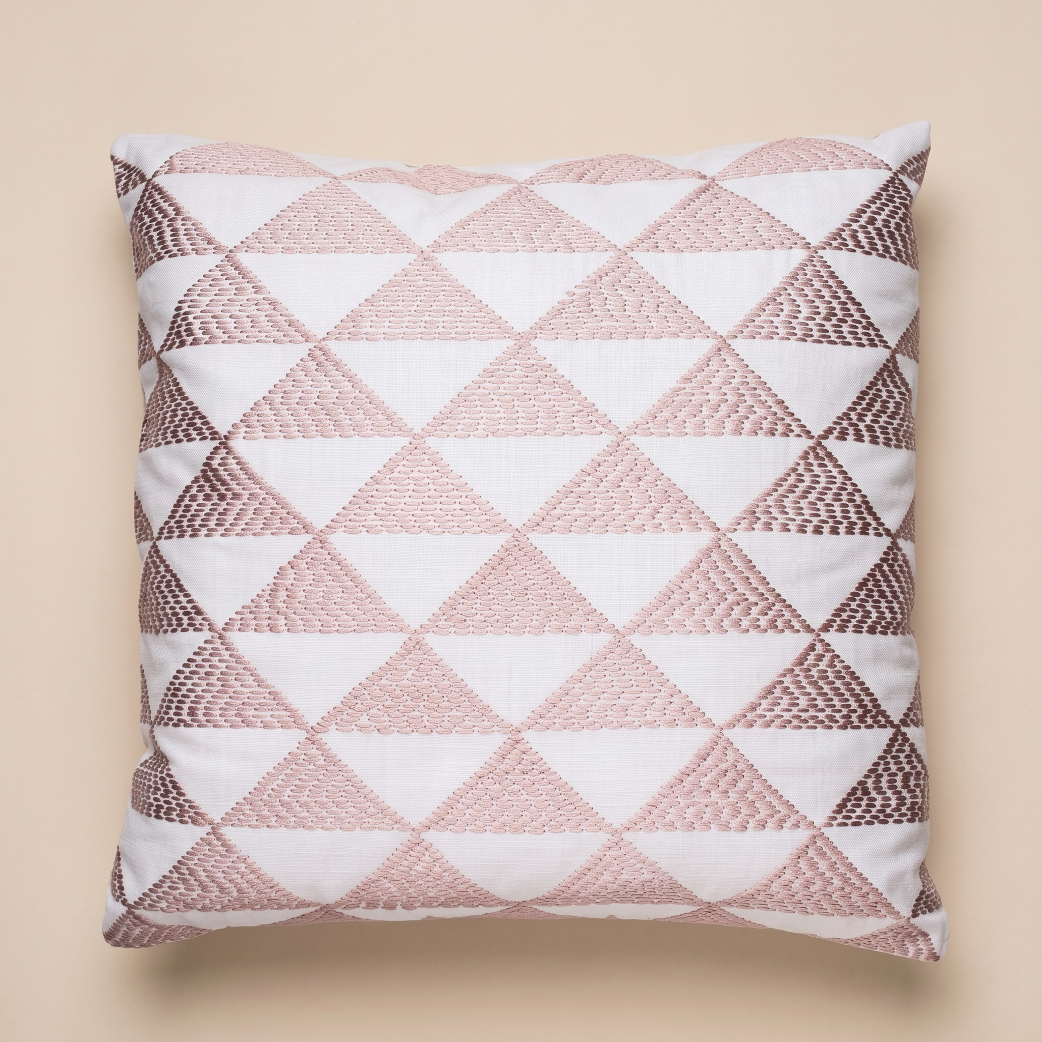 Cuscino Fashion rosa triangoli
