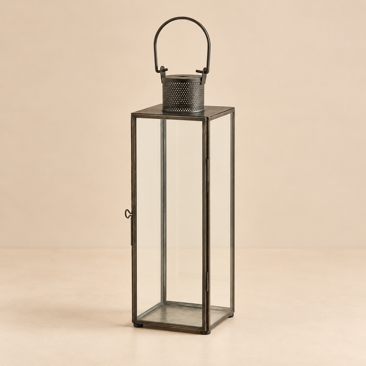 Lanterna Vintage Nera in Metallo e Vetro 12 x 12 x H 36 cm