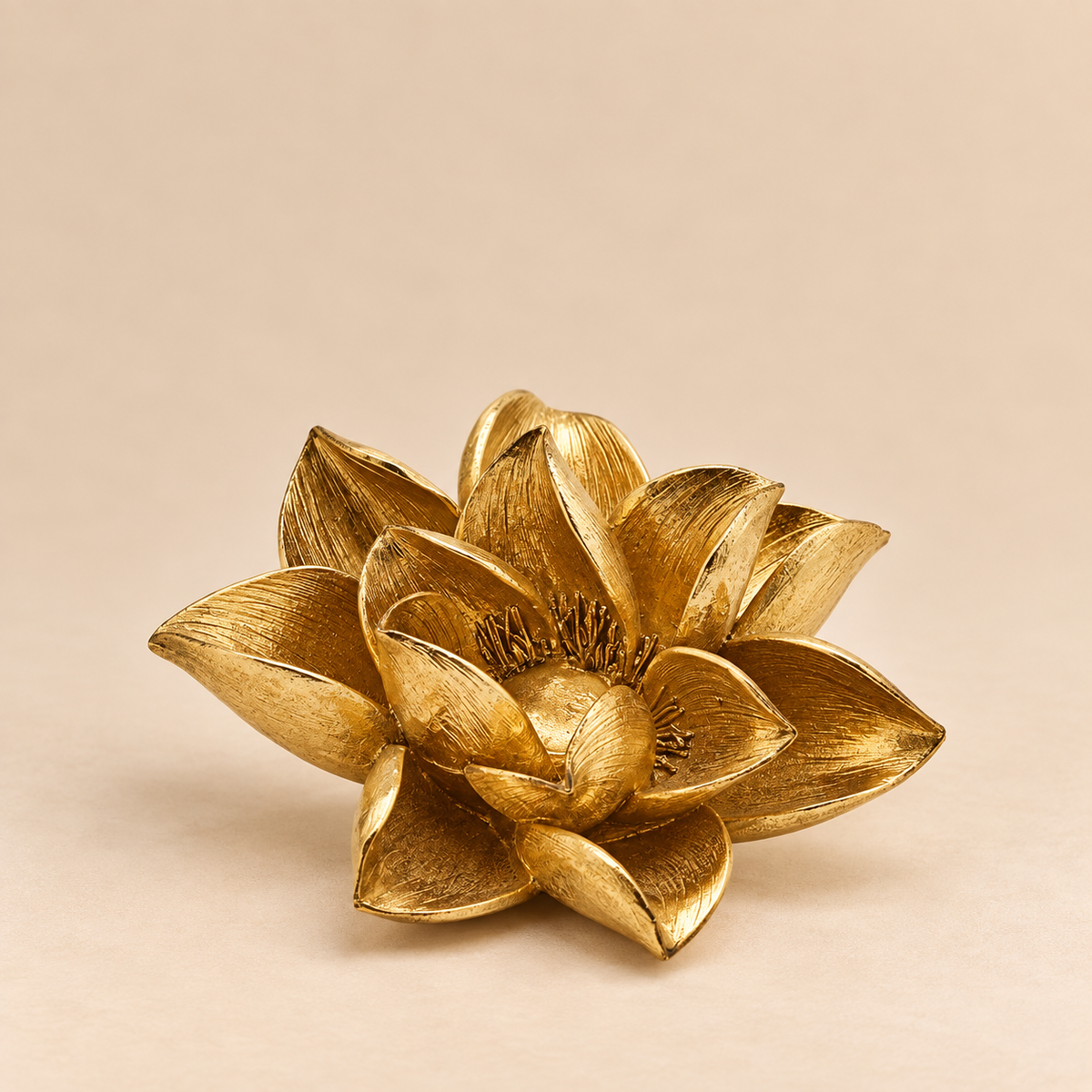 Portacandela Magnolia Oro in Poliresina Ø18 x H7 cm - EDG