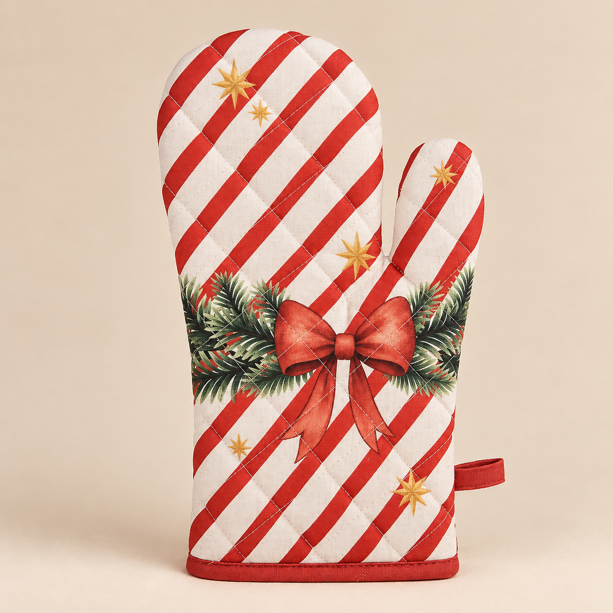 Guanto da Forno Natalizio Christmas Carousel Double Face in Cotone con Cavallo a Dondolo, Fiocchi Rossi e Addobbi 18 x 30 cm