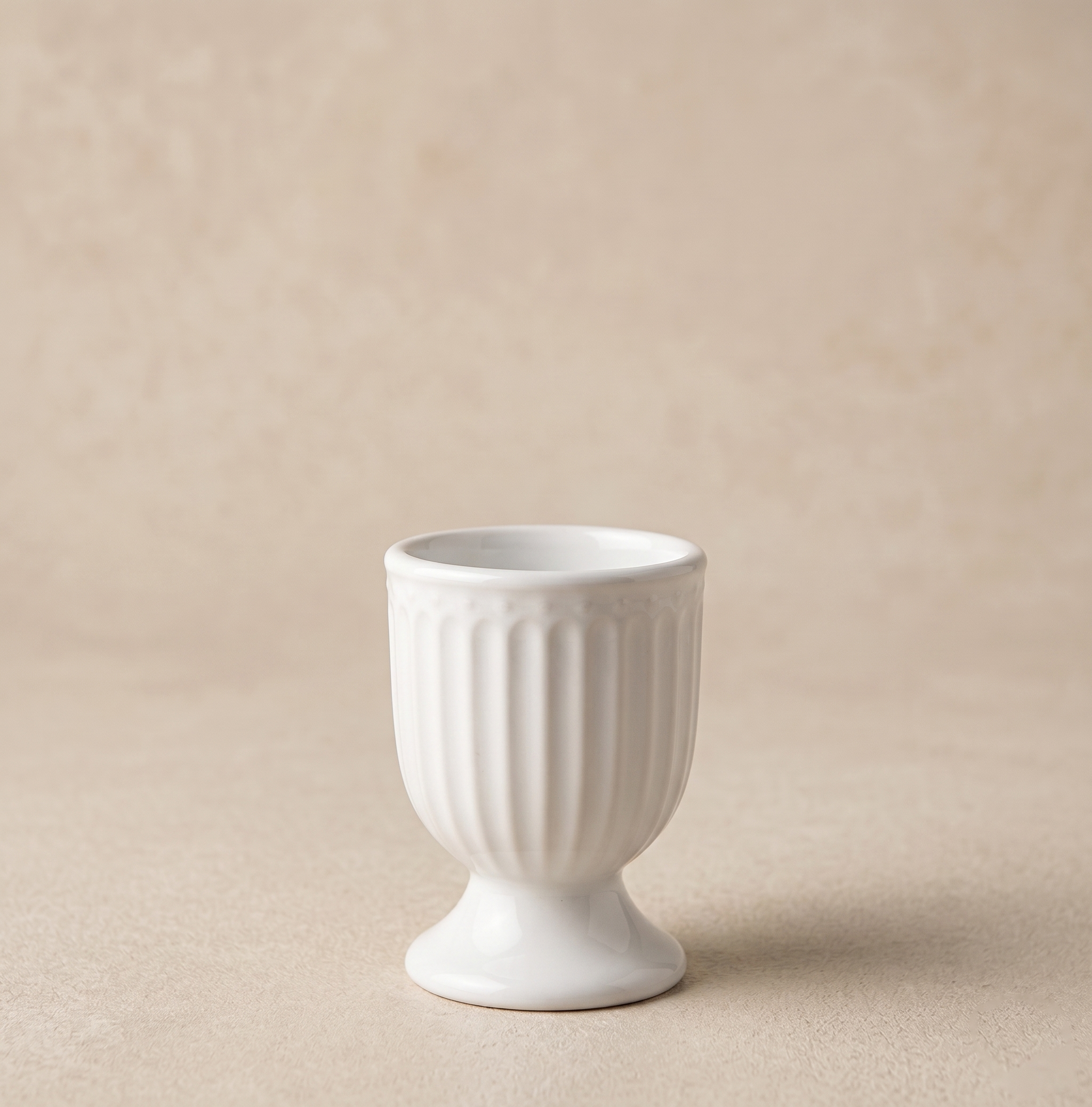 Porta uovo Alice bianco