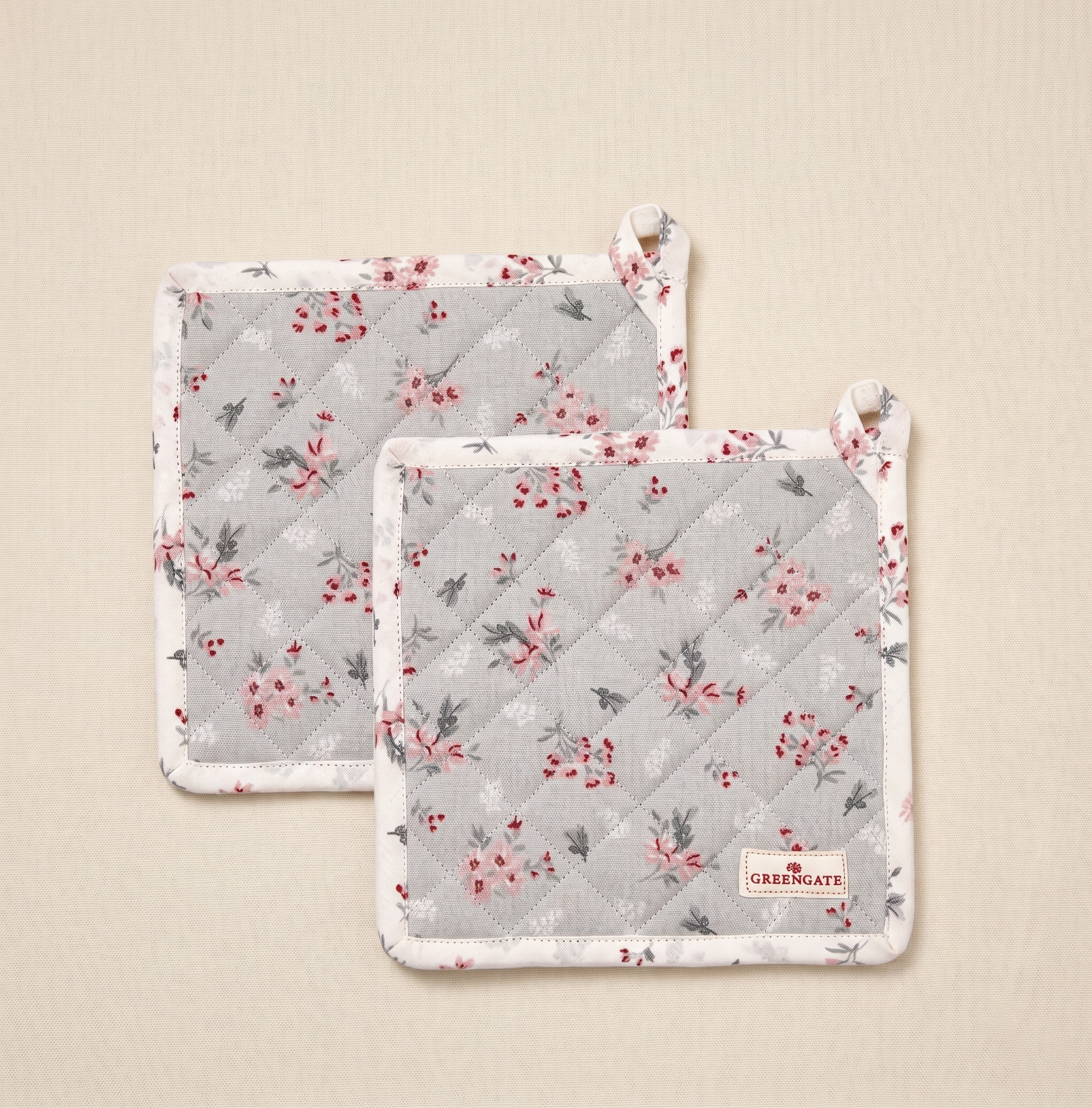Set 2 presine Emberly
