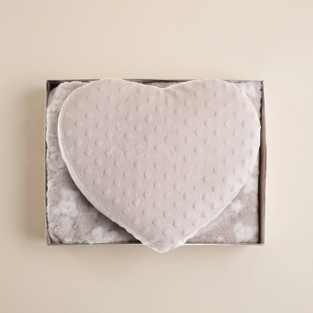 Set regalo Plaid e cuscino cuore Baby beige