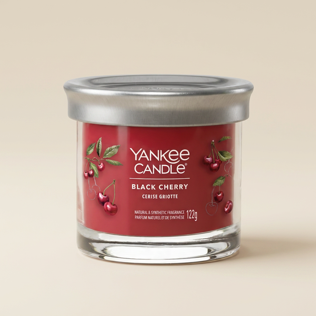 Yankee Candle candela tumbler  122gr Black Cherry