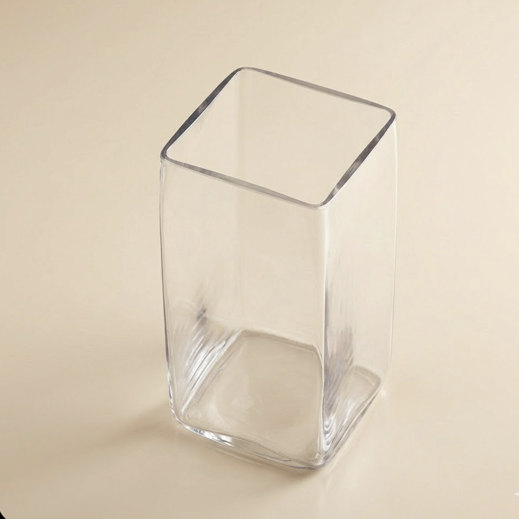 Vaso quadrato trasparente h.28